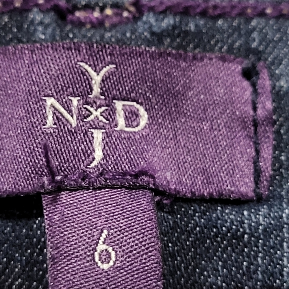 NYDJ Jeans Women's Lift Tuck Technology Straight Leg Blue Denim Dark Wash Size 6 - Picture 8 of 11